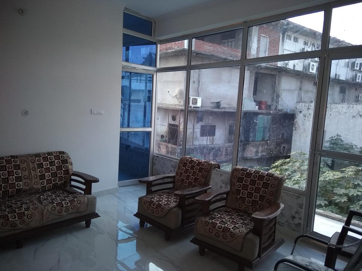 Pardhan Guest House Bara Banki Экстерьер фото
